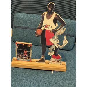 Michael Jordan, Loney‎ Tunes Wood Carving Figurines